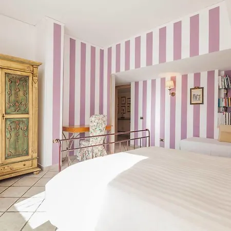 Nocleg ze śniadaniem Villa Sofia B&B *